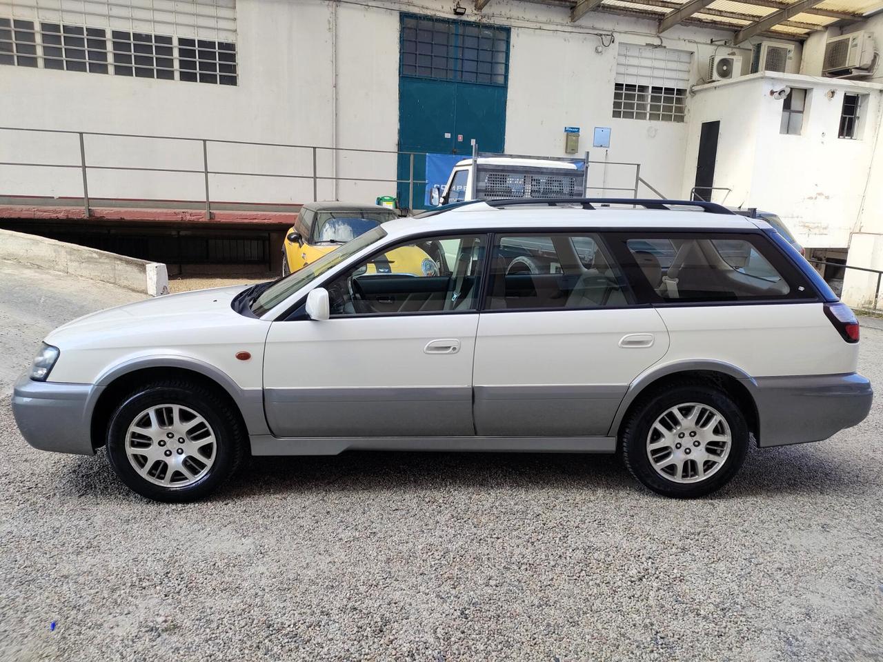 Subaru OUTBACK 3.0 24V cat H6 AWD aut.