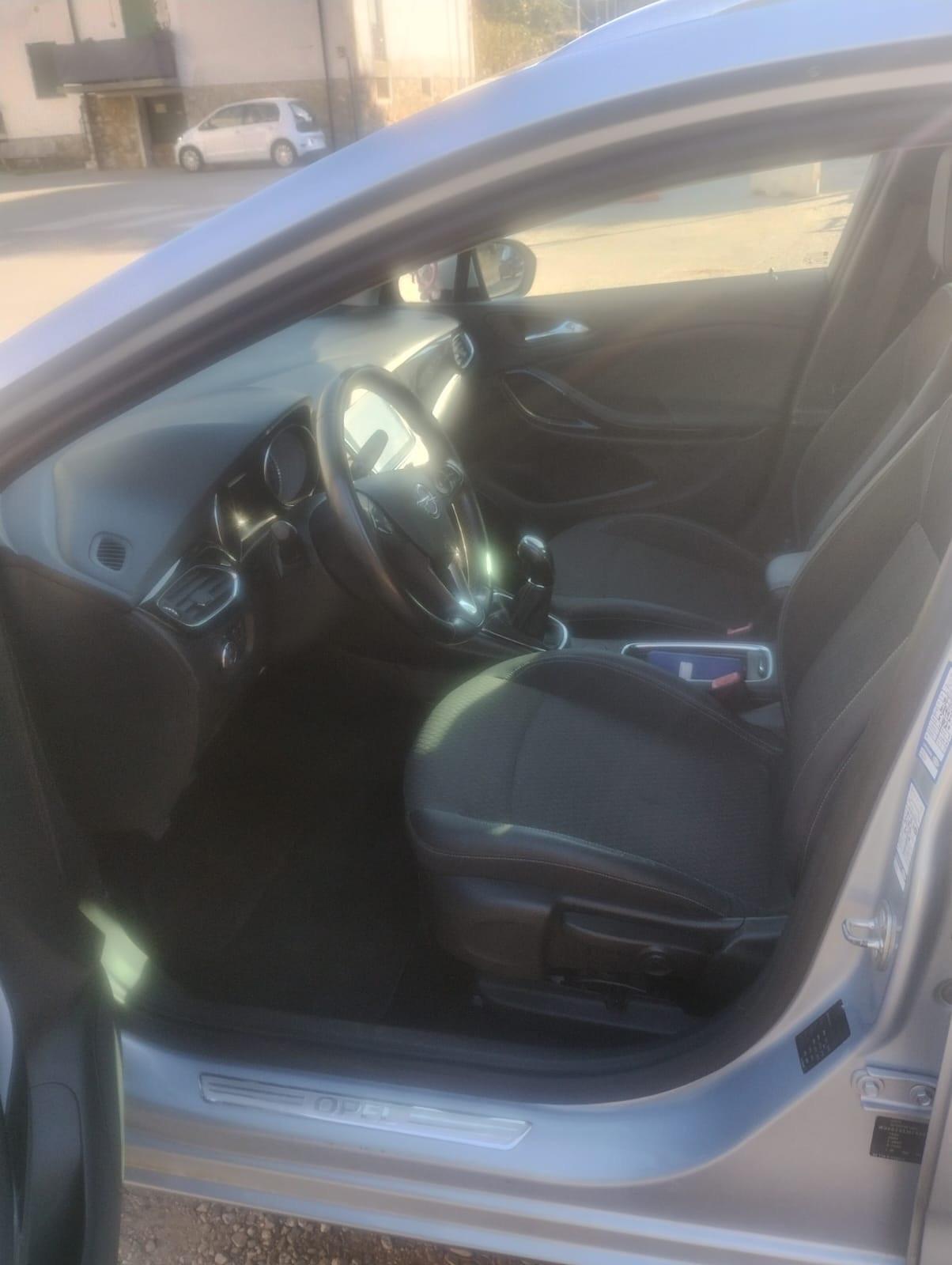 Opel Astra 1.4 Turbo 110CV EcoM Sports Tourer Innovation