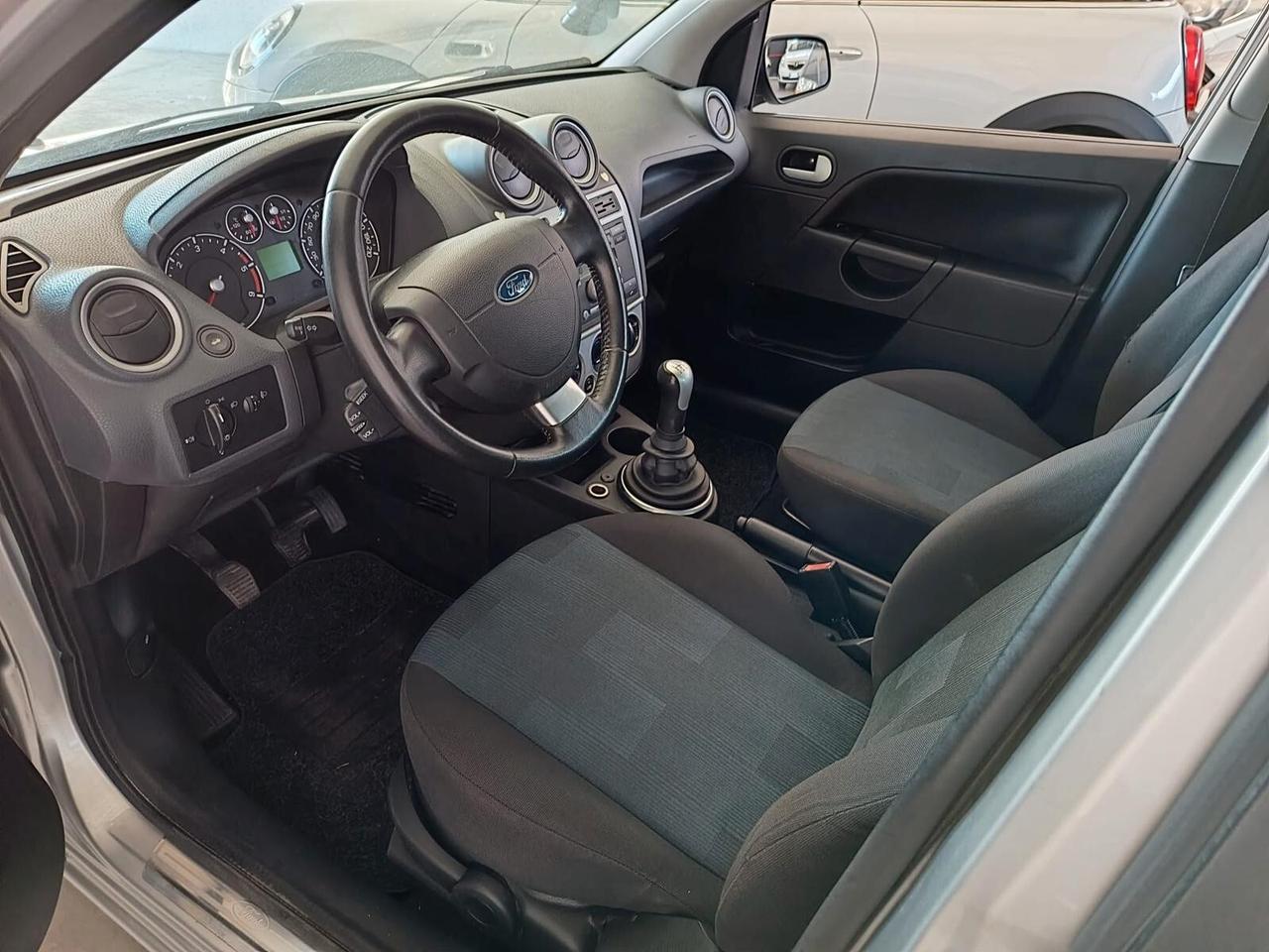 Ford Fiesta 1.4 DIESEL