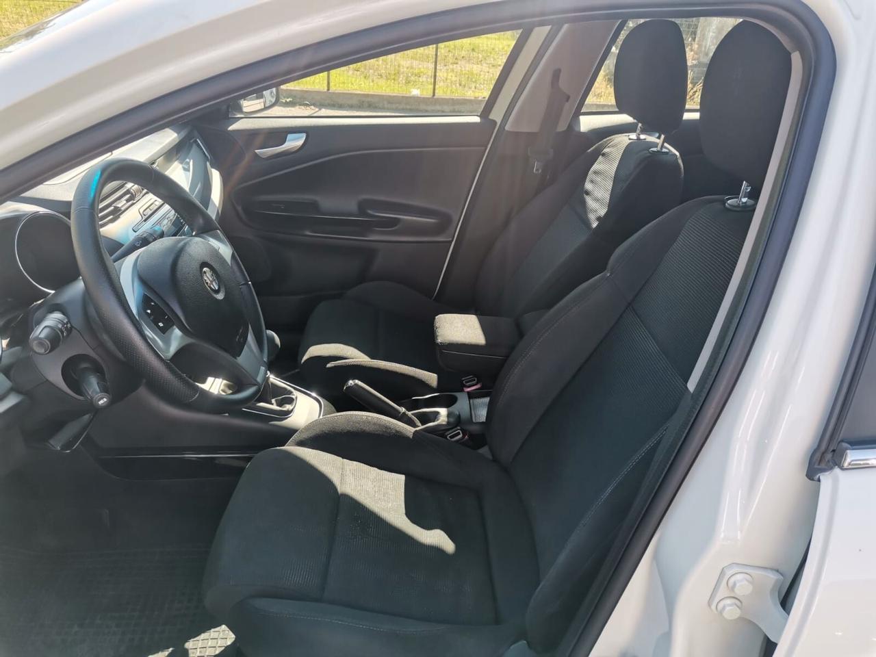 Alfa Romeo Giulietta 1.4 Turbo 120 CV GPL Distinctive