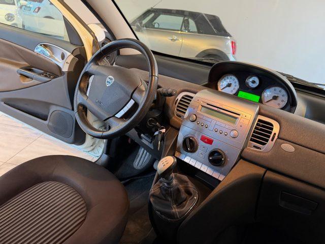 LANCIA Ypsilon 1.2 Versus GPL