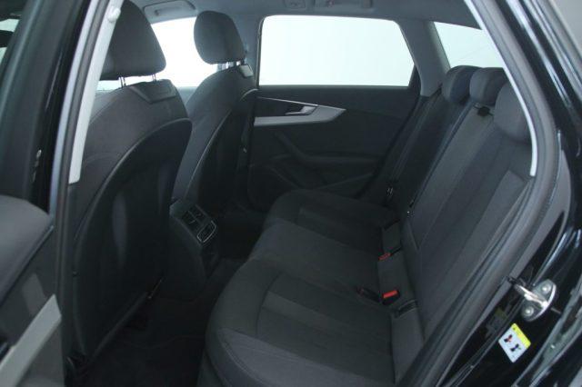 AUDI A4 Avant 35 TDI/163 CV S tronic S line edition