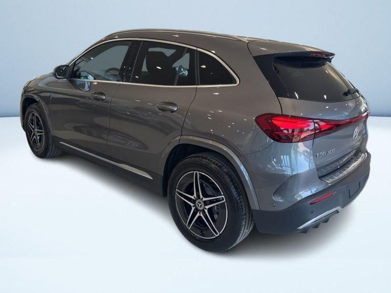 Mercedes-Benz EQA 300 4Matic AMG Line Advanced Digital Edition