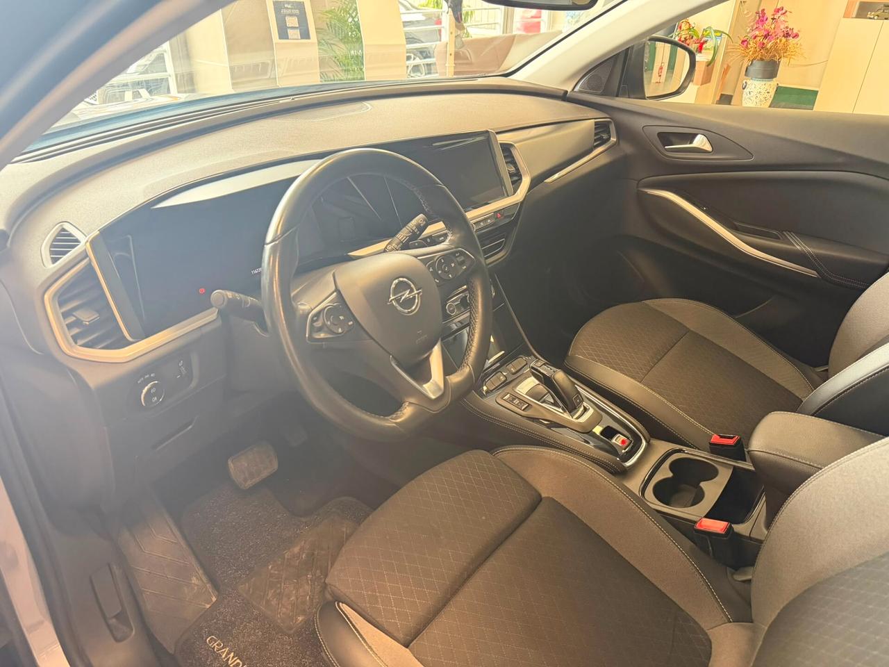 Opel Grandland 1.5 diesel Ecotec aut. Business Elegance