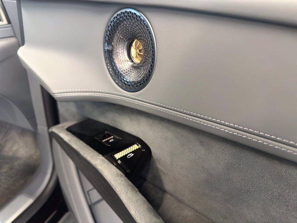 LOTUS Eletre R del 2025