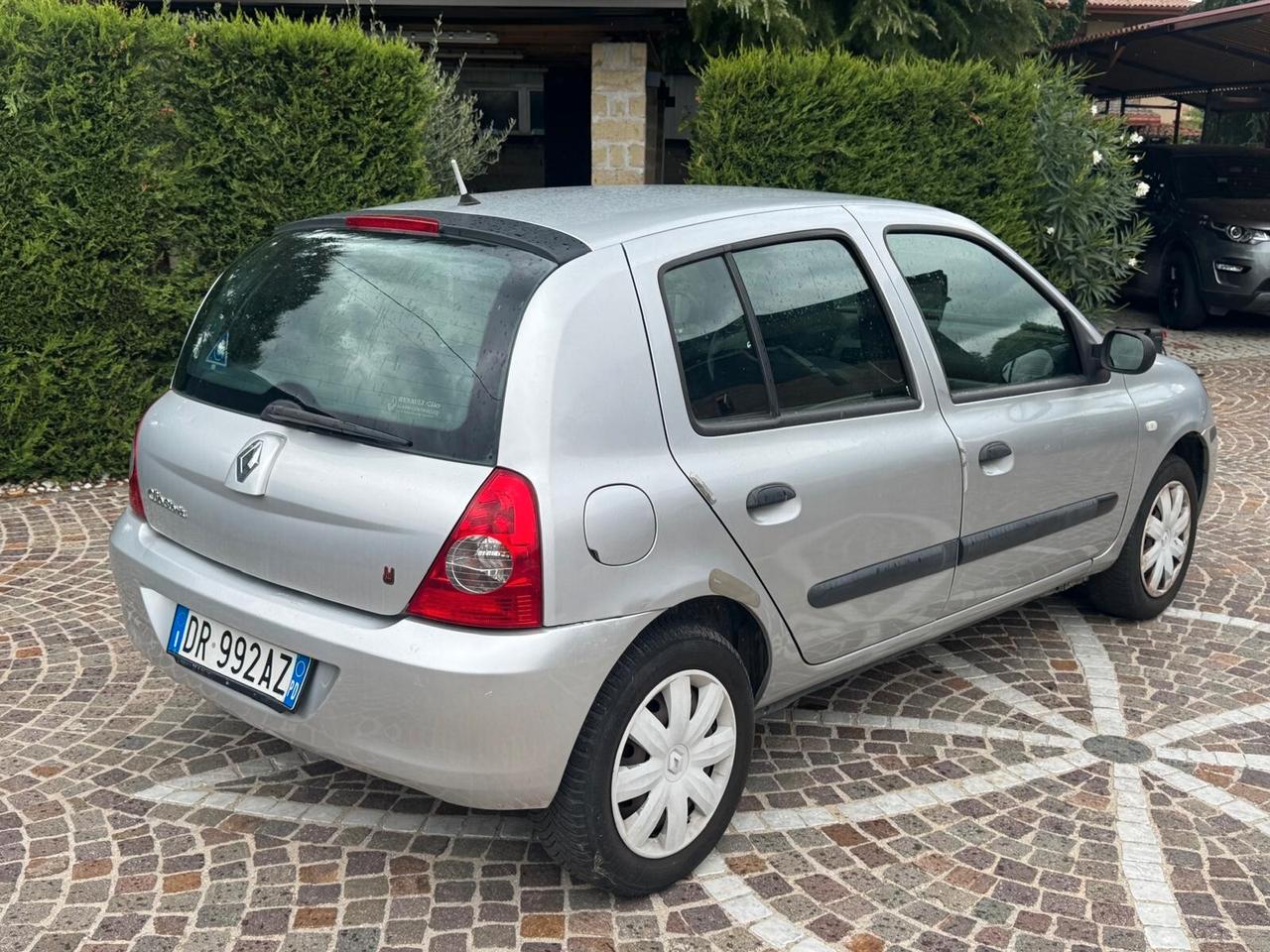 Renault Clio Storia 1.2 5 porte GPL Confort