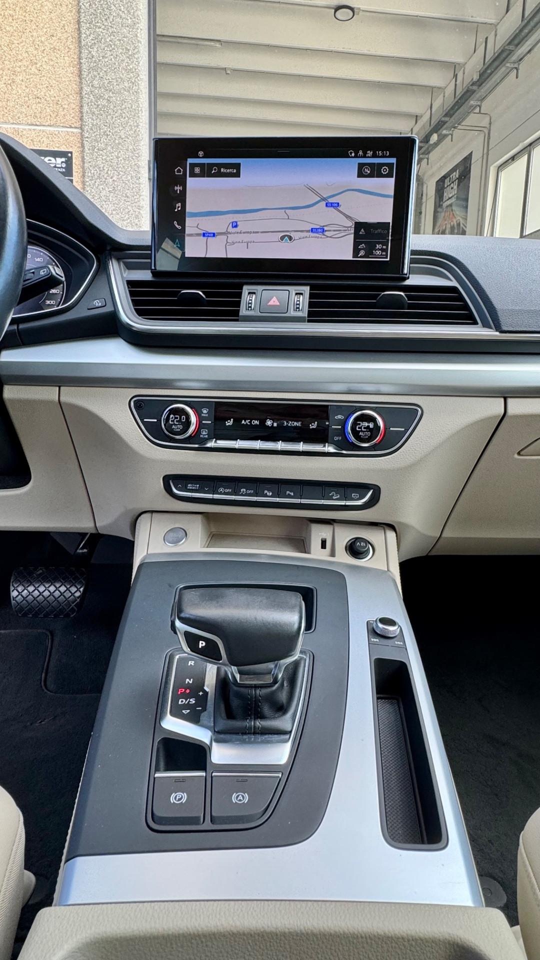 Audi Q5 35 TDI S tronic Business