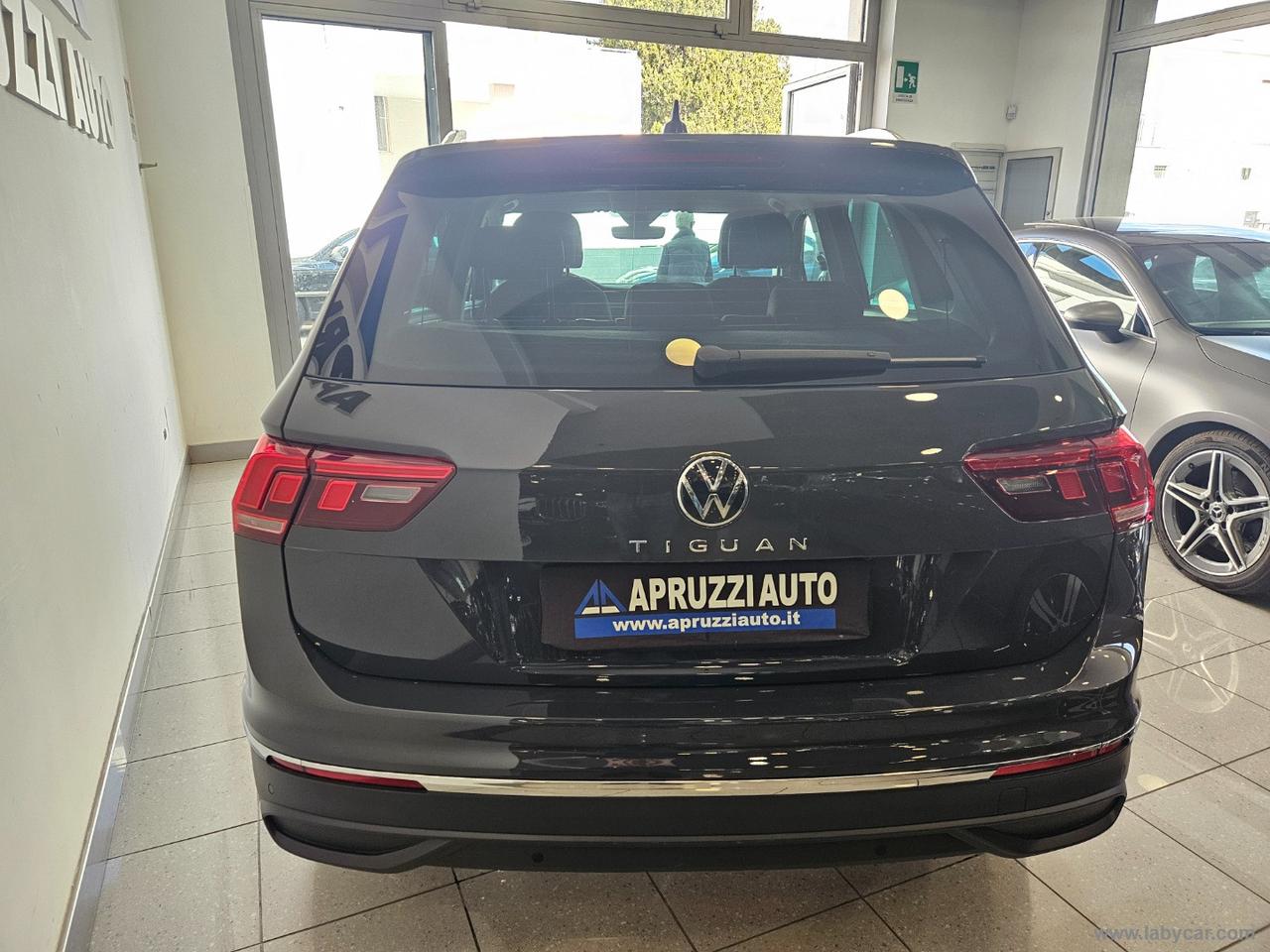 VOLKSWAGEN Tiguan 2.0 TDI 150CV SCR DSG Life