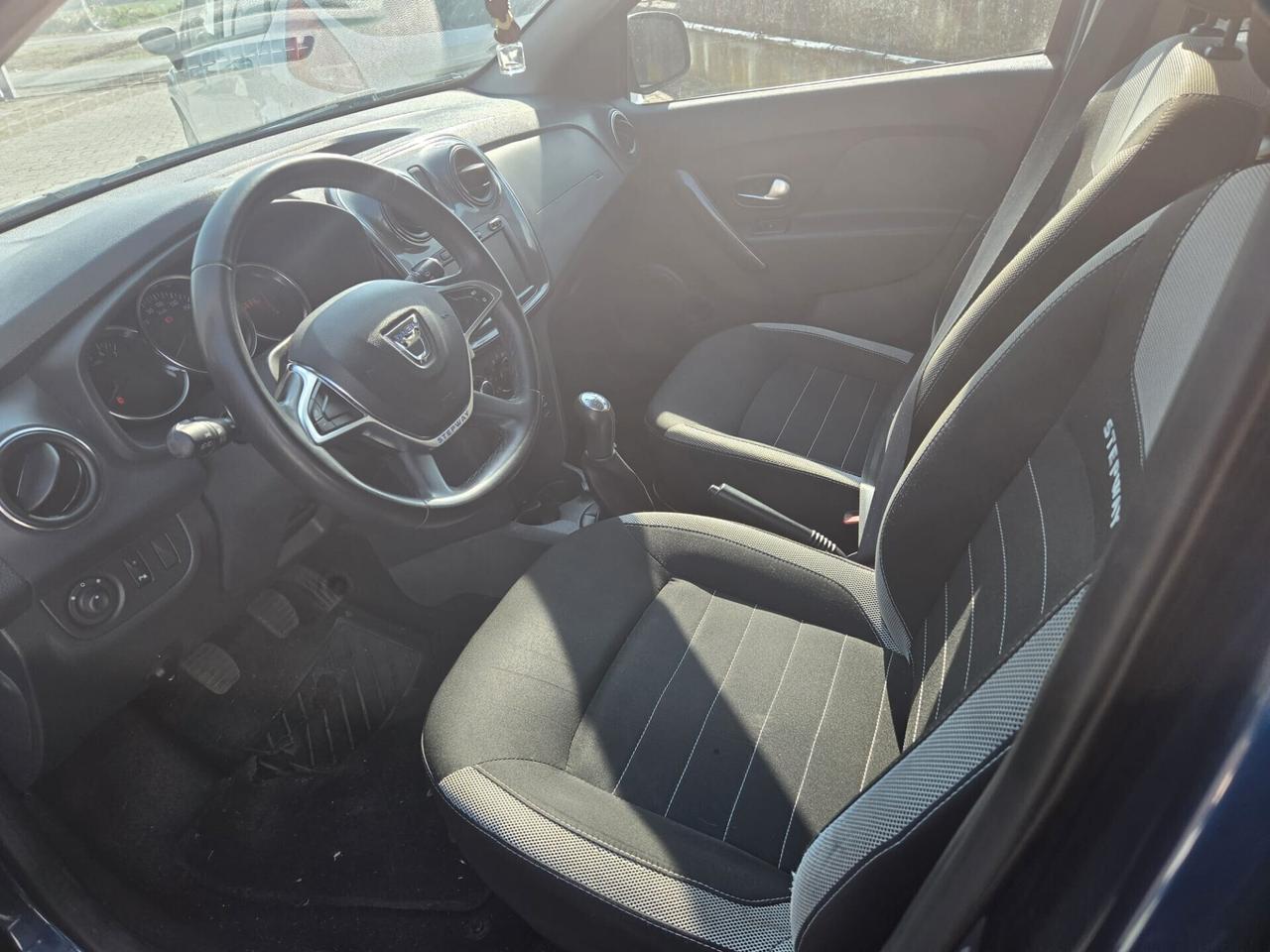 DACIA SANDERO IN ARRIVO