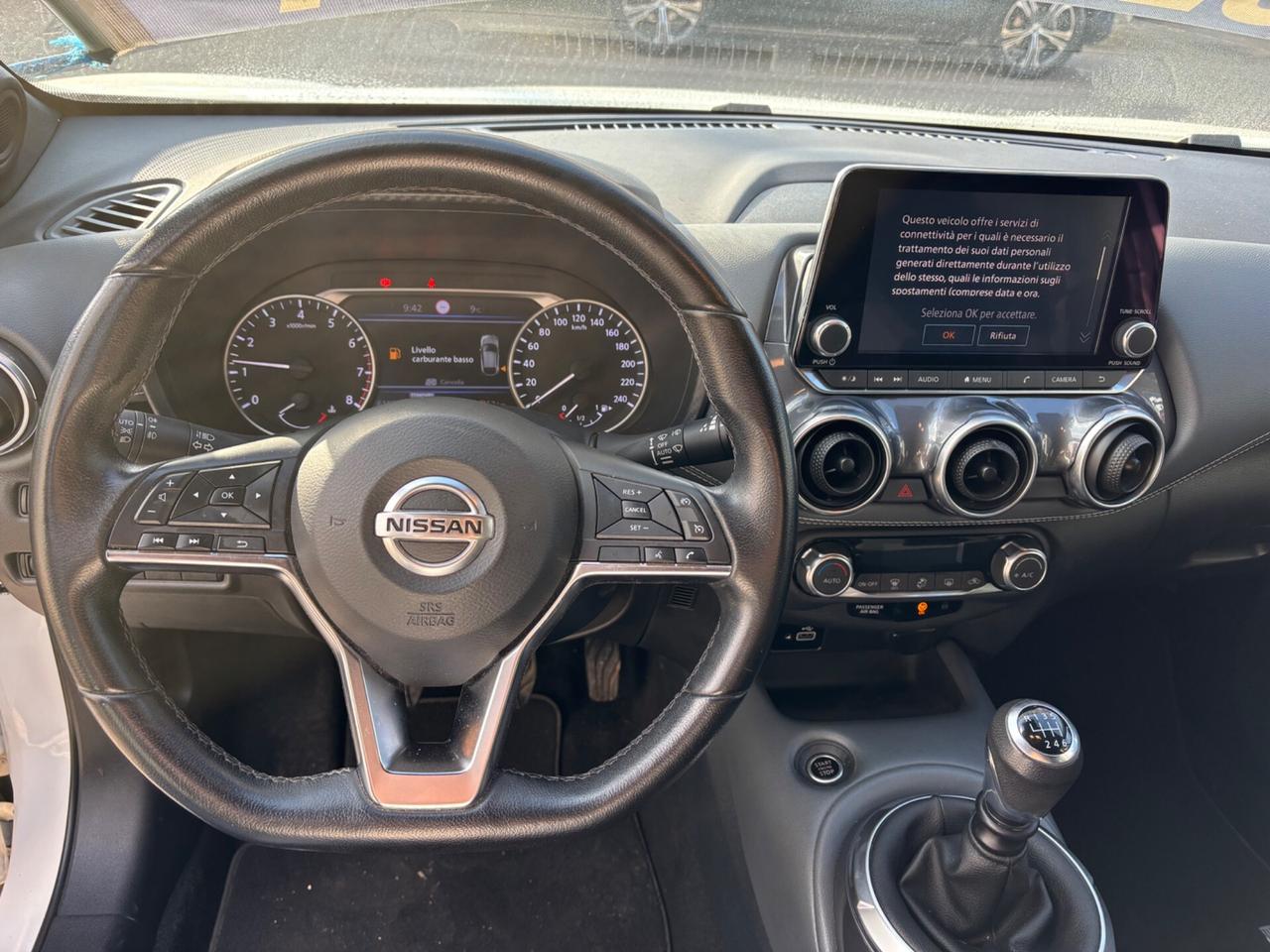 Nissan Juke 1.0 DIG-T 114 CV N-Connecta