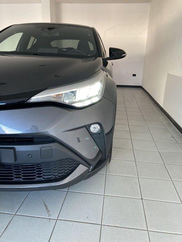 Toyota C-HR C-HR 2.0 Hybrid E-CVT Trend