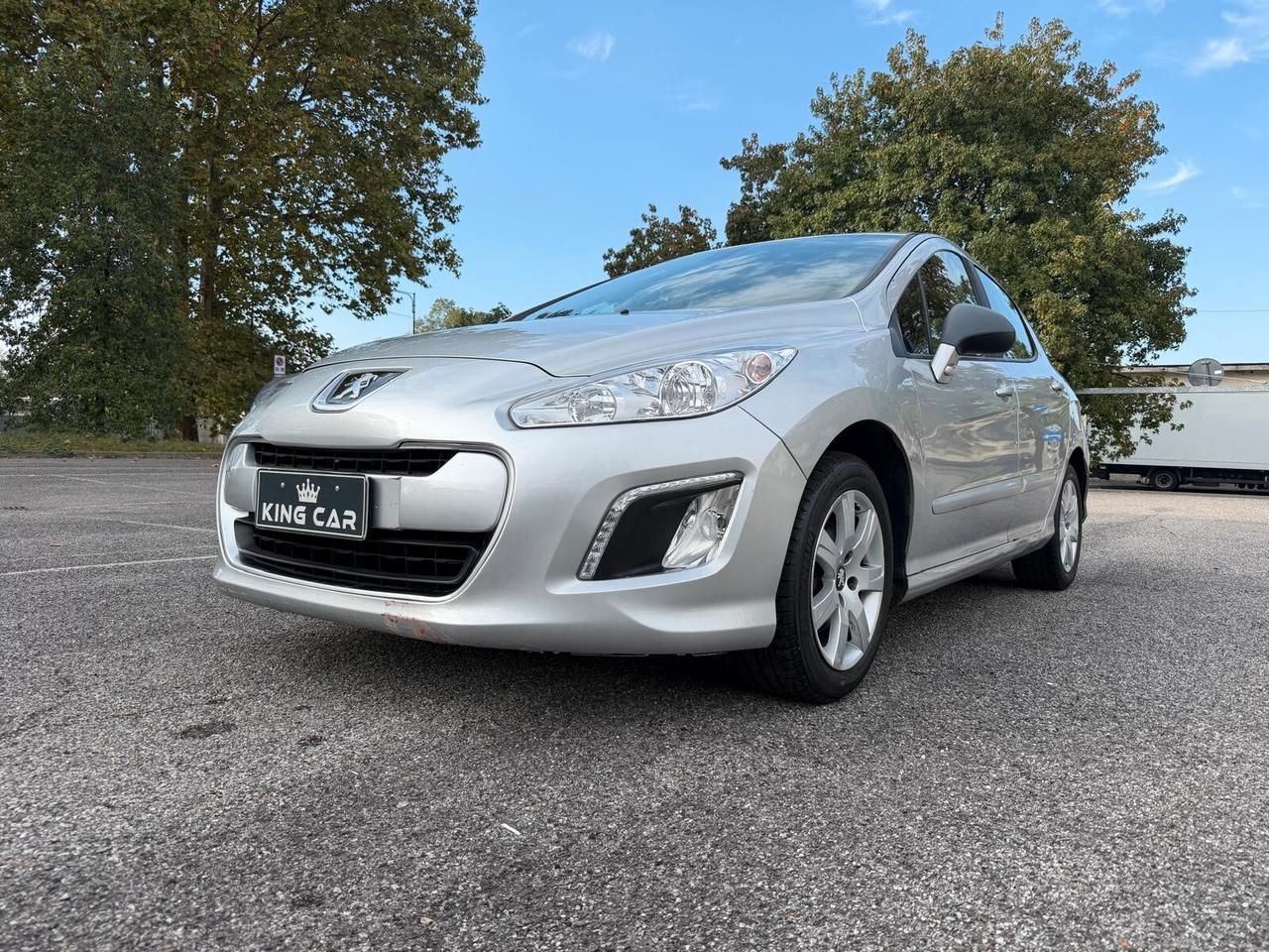 Peugeot 308 1.6 VTi 120CV 5p. Active