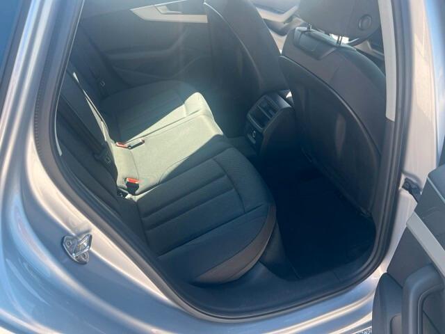 Audi A4 Avant 35 2.0 Tdi mhev Business 163cv s-tronic