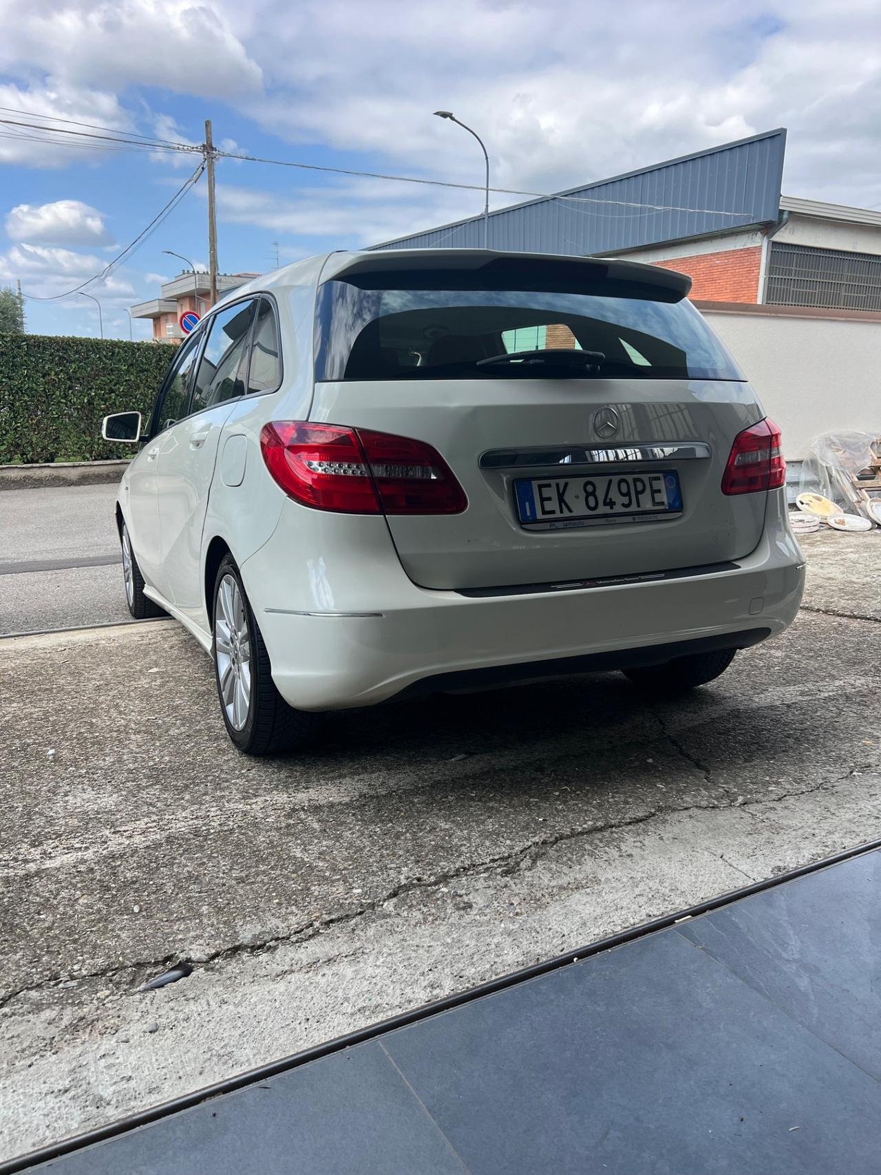 Mercedes-benz B 160 BlueEFFICIENCY Premium