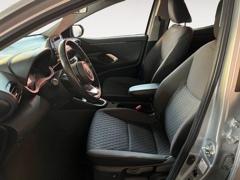 Toyota Yaris 4ª serie 1.5 Hybrid 5 porte Business