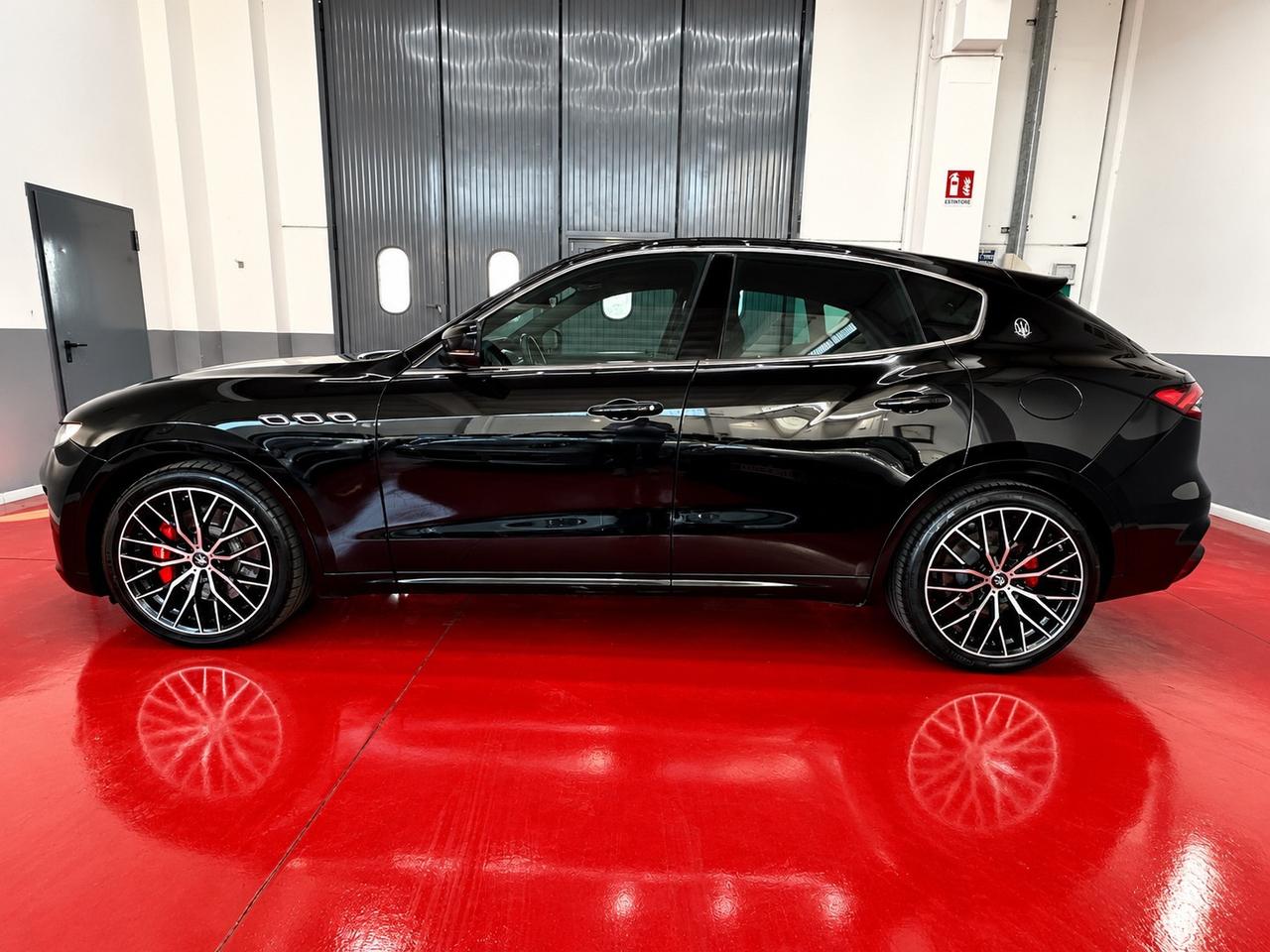 Maserati Levante V6 Diesel 275 CV AWD Gransport