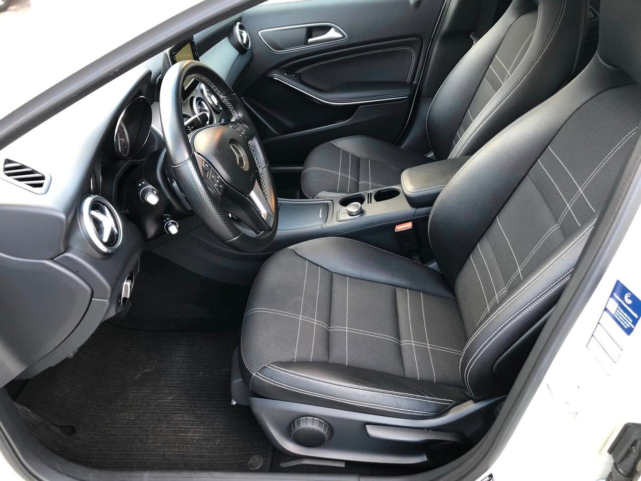 Mercedes-benz GLA 200 CDI A 4Matic Premium 2014