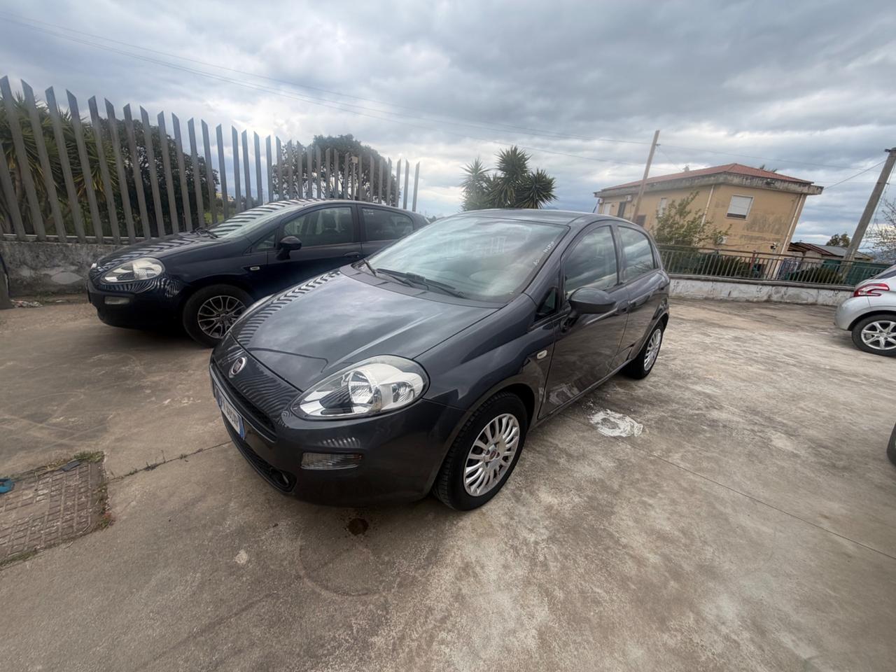 Fiat Punto 1.3 MJT II S&S 95 CV 5 porte Street