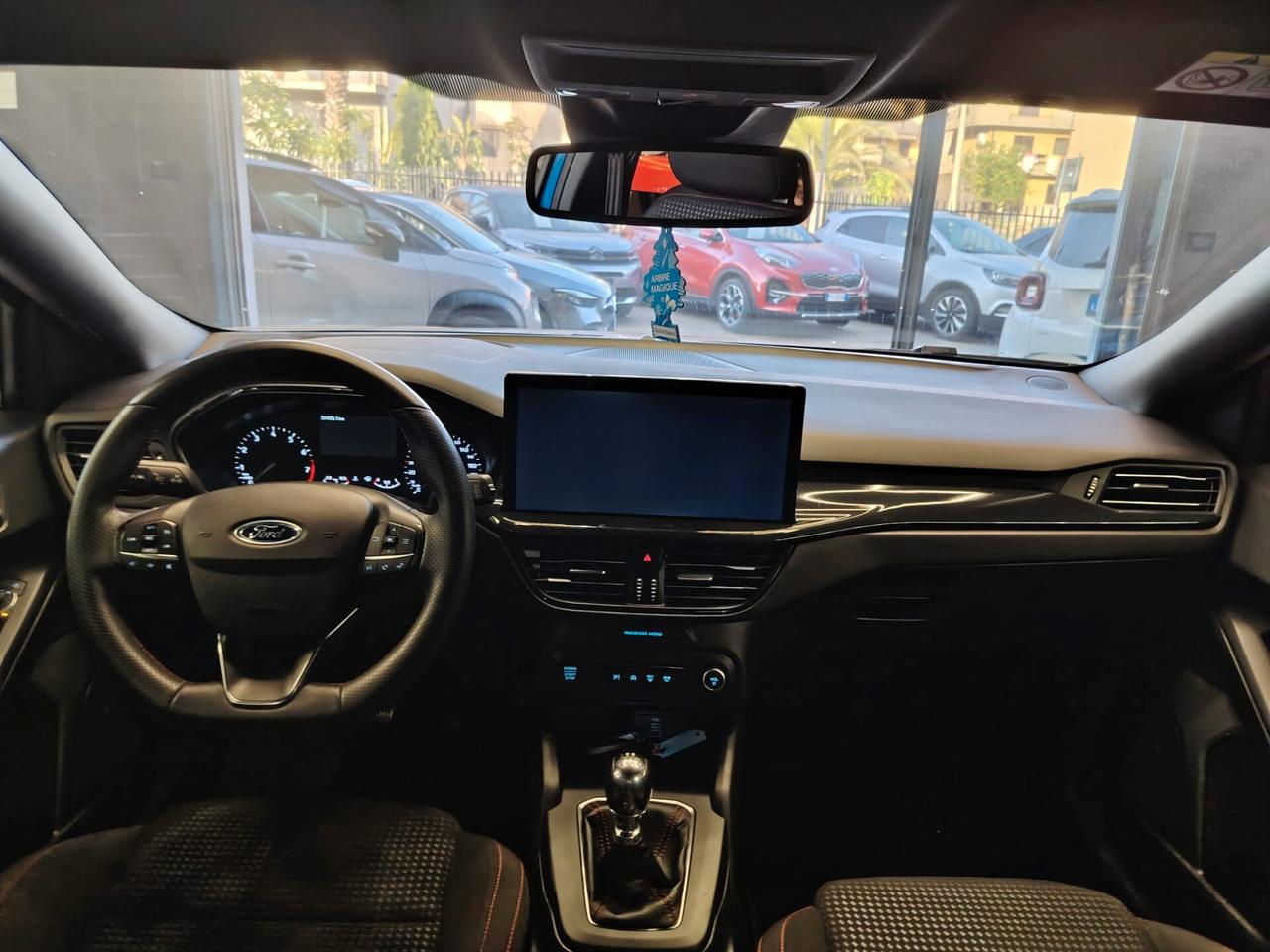 Ford Focus 1.0 EcoBoost Hybrid 125 CV 5p. ST-Line