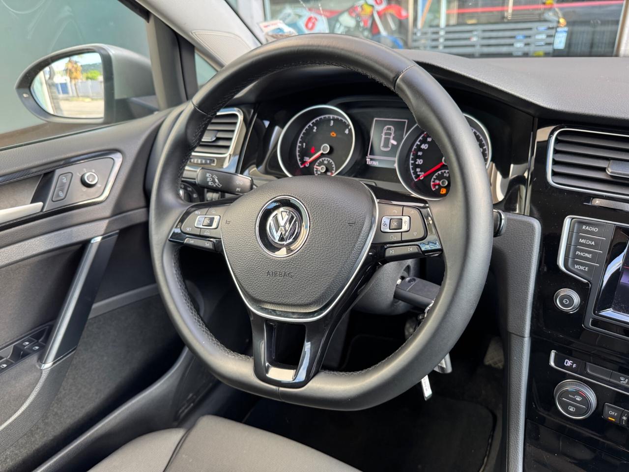 Volkswagen Golf 1.6 TDI DSG 5p. Highline BlueMotion Technology