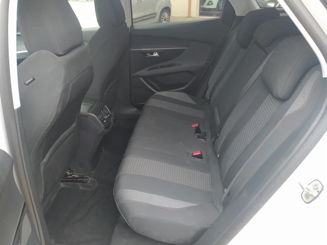 Peugeot 3008 Turbo 130 S&S Active Neopatentati