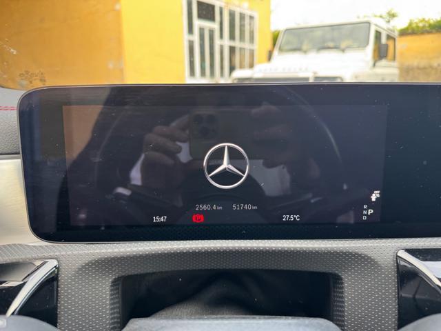 MERCEDES-BENZ CLA 200 d Automatic Shooting Brake AMG Line Premium