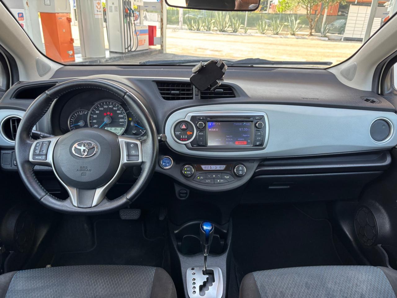 Toyota Yaris 1.5 Hybrid 5 porte Lounge