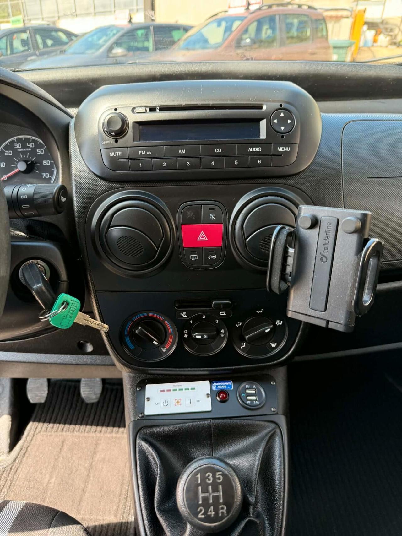 Fiat Fiorino 1.3 MJT 95CV Adventure