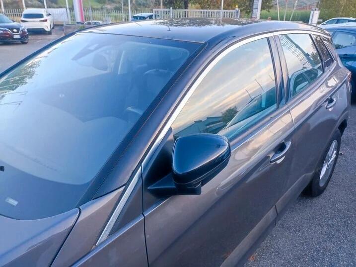 Opel Grandland X 1.2 Turbo 12V 130 CV Start&Stop aut. Design Line