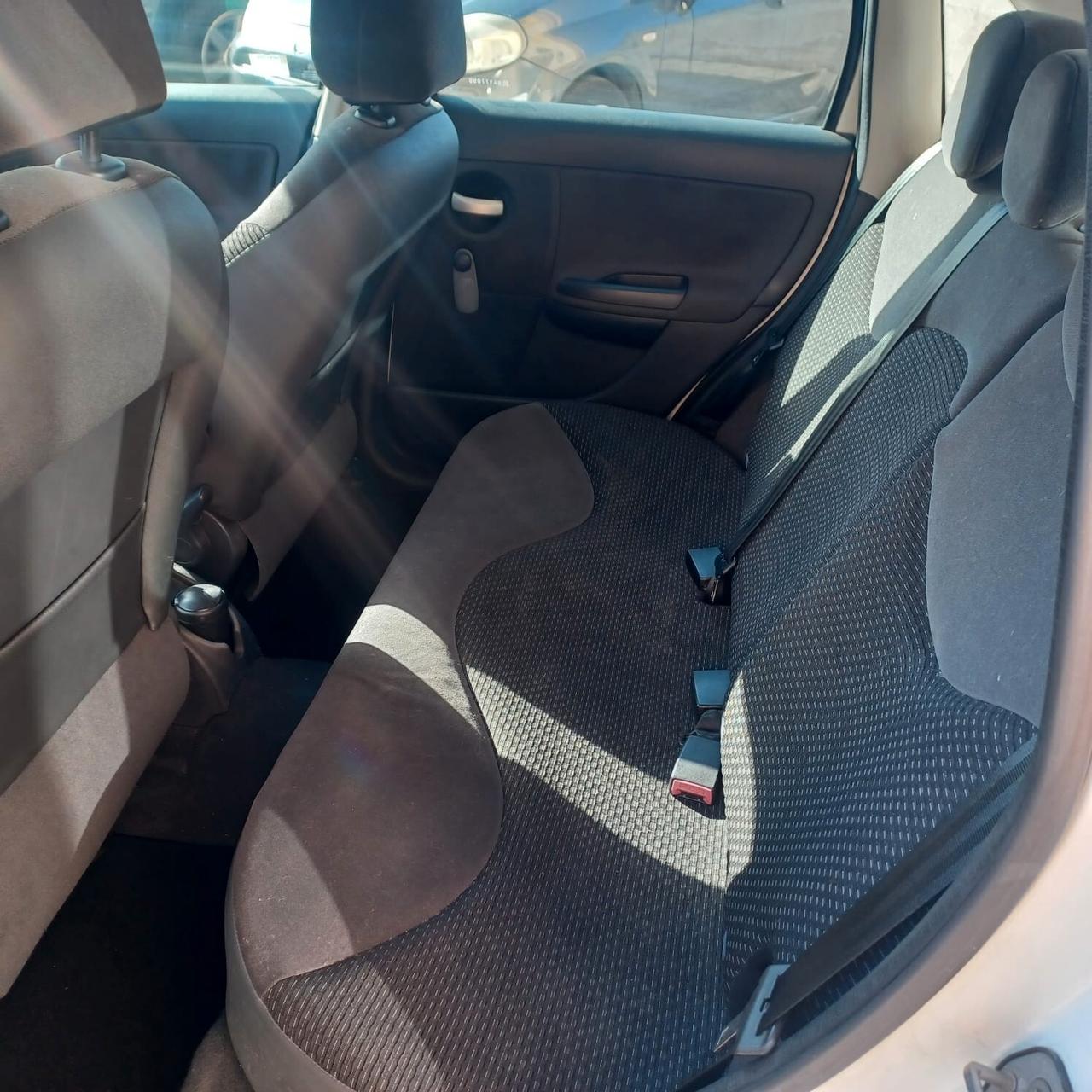 ECONOMICA C3 1..1 BENZINA/GPL DI FABBRICA