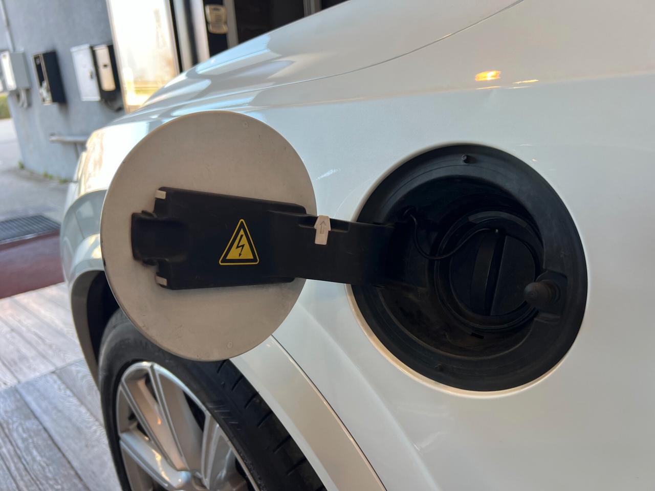 Volvo XC 90 T8 HYBRID 2.0 400cv Twin Engine AWD Geartronic 7 posti Inscription