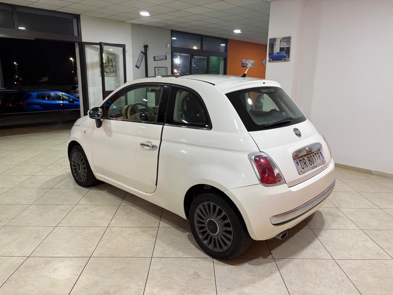 Fiat 500 1.2 69 cv gpl Lounge CAMBIO AUTOMATICO