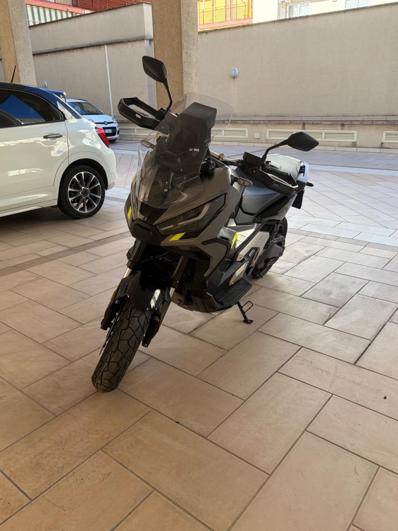 Honda X-ADV 750 X adv