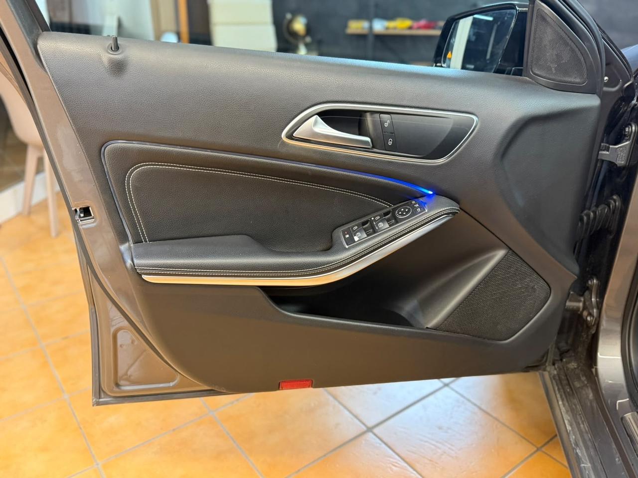 Mercedes-benz A 160 d Automatic Sport