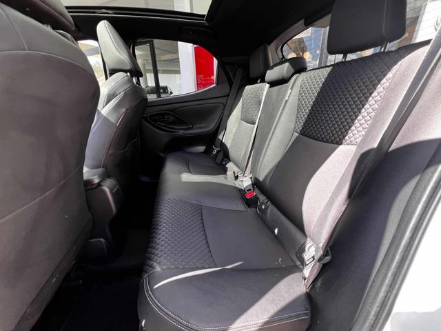 TOYOTA Yaris 1.5 Hybrid 5 porte Lounge