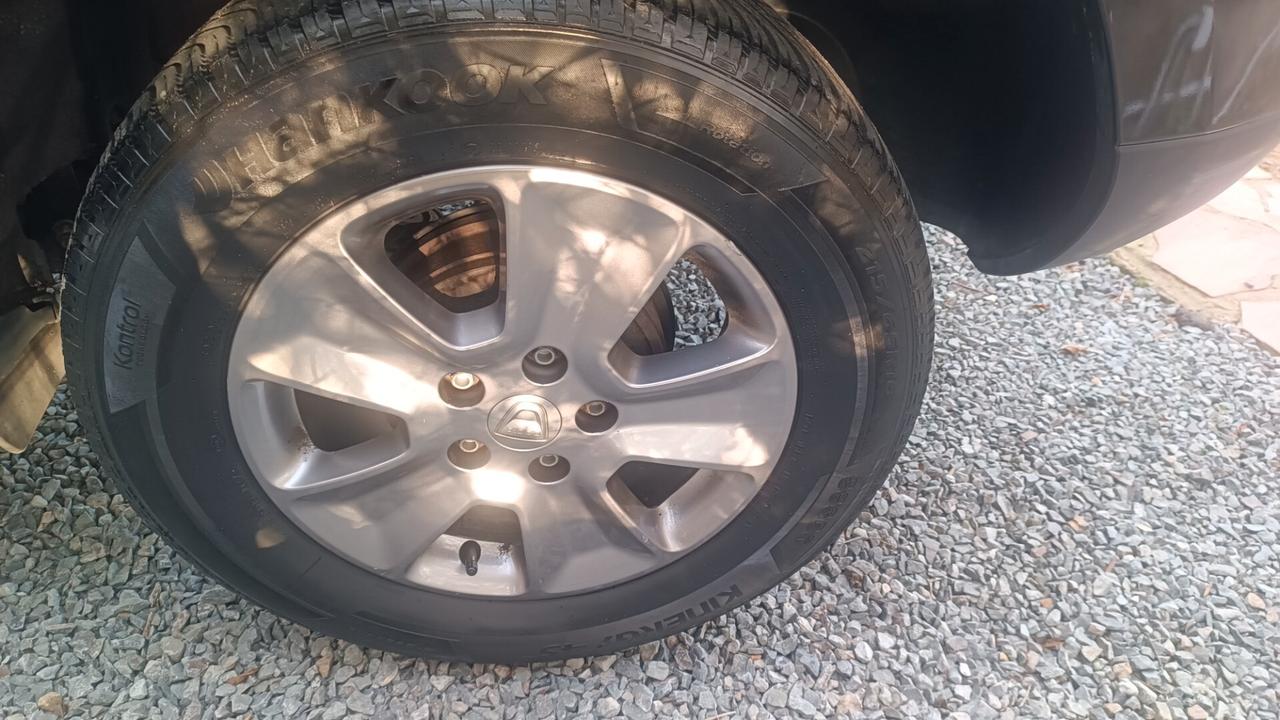 Dacia Duster 1.6 115CV Start&Stop 4x2 Lauréate