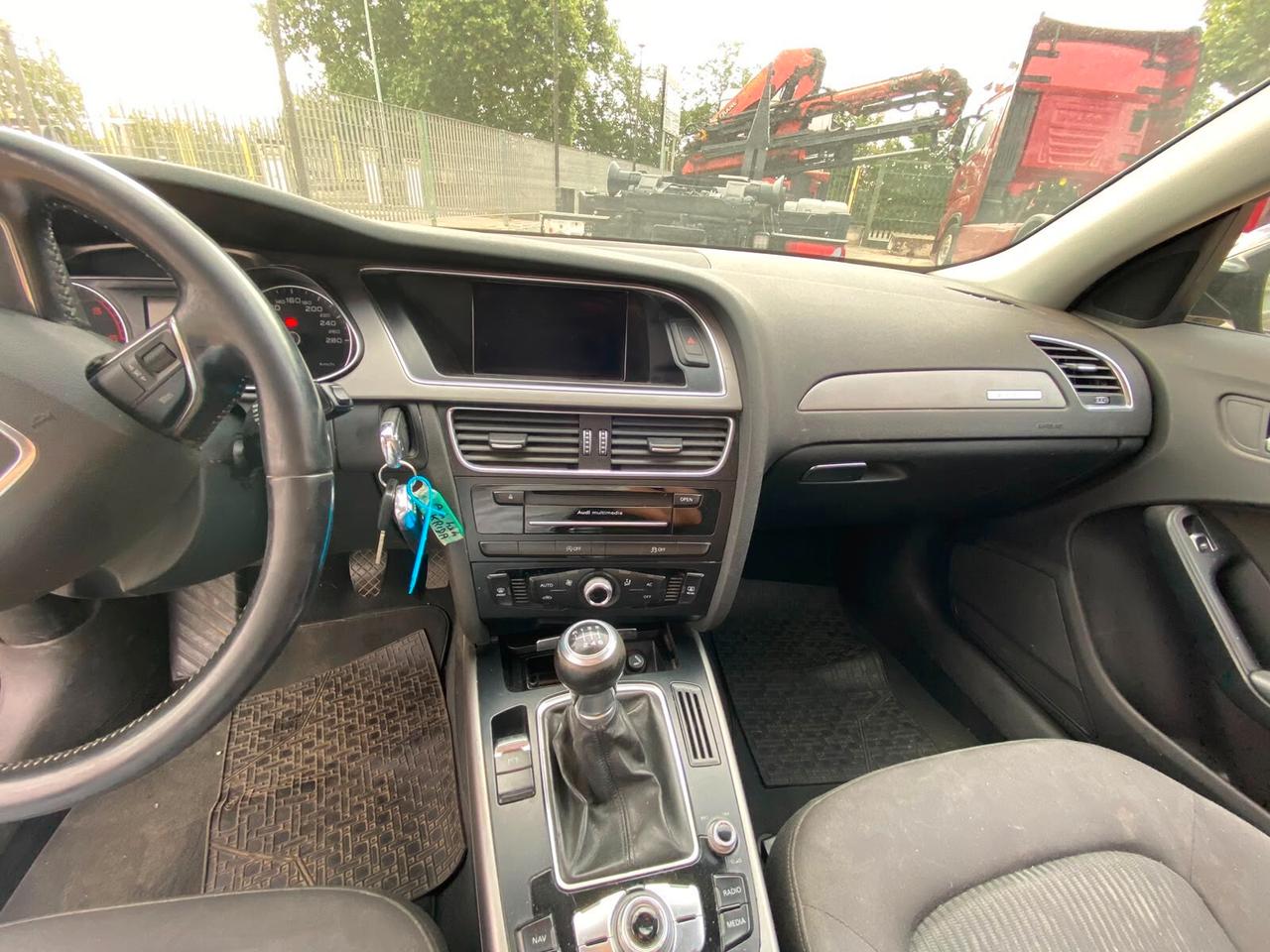 Audi A4 Avant 2.0 TDI 177CV quattro Ambiente (A78)