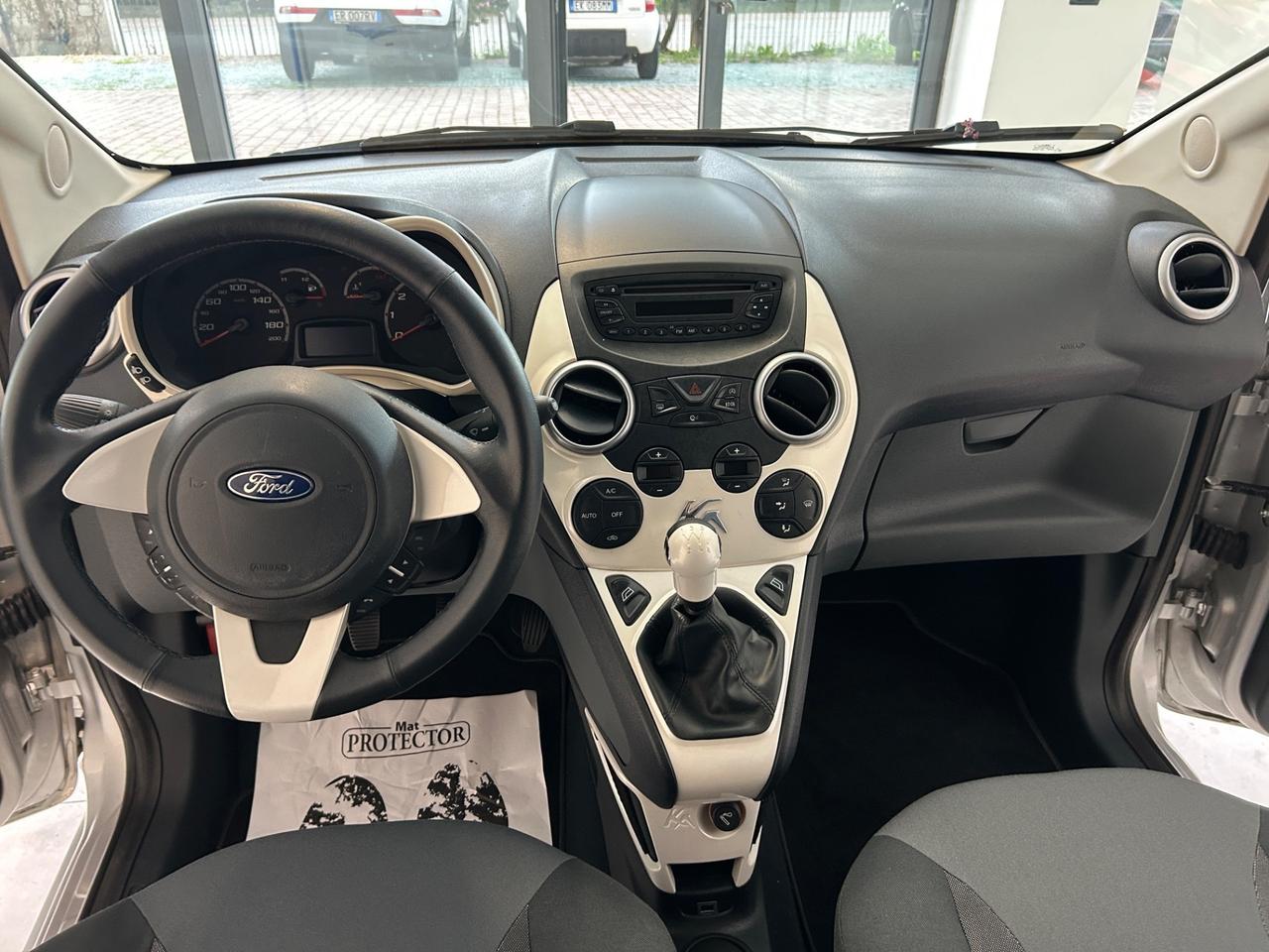 Ford Ka 1.2 benz. 51kw 82.000 KM