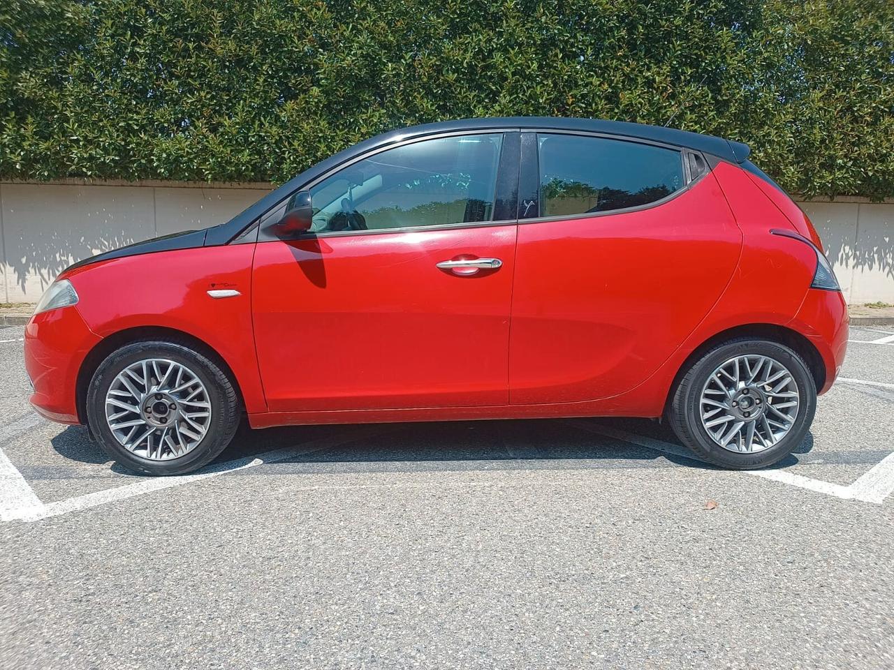 Ypsilon MotoreSost.155000Km FrizioneRotta