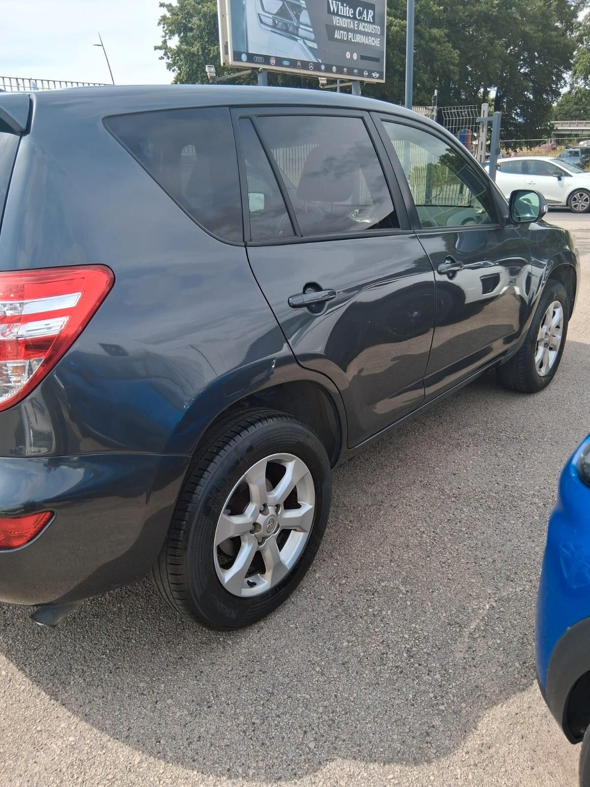 Toyota RAV 4 RAV4 Crossover 2.2 D-4D 150 CV DPF Exclusive