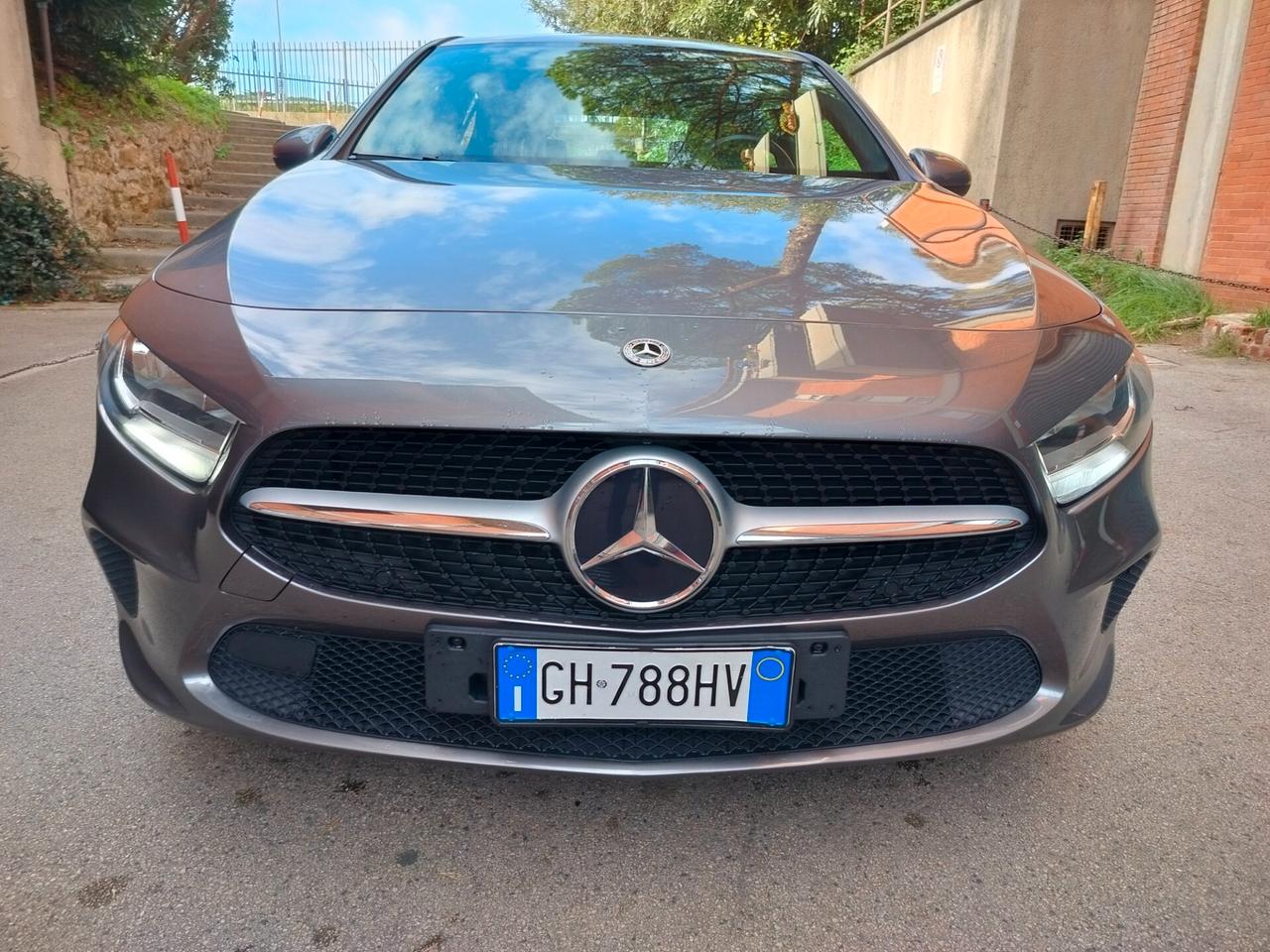 Mercedes-benz A 180 A 180 d Automatic Business