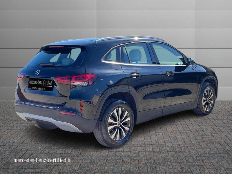 Mercedes-Benz GLA GLA-H247 2020 180 d Sport auto