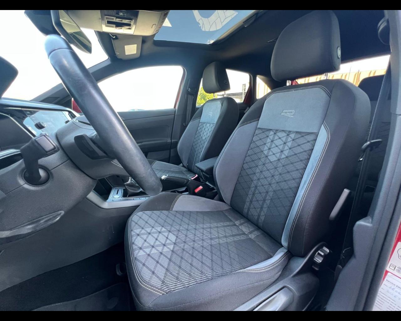 VOLKSWAGEN Taigo 1.5 tsi R-Line 150cv dsg