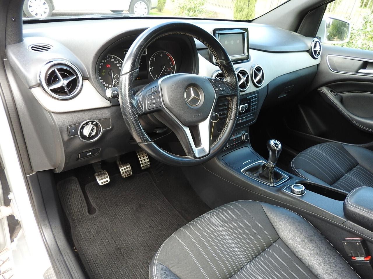 Mercedes-benz B 180 CDI Premium