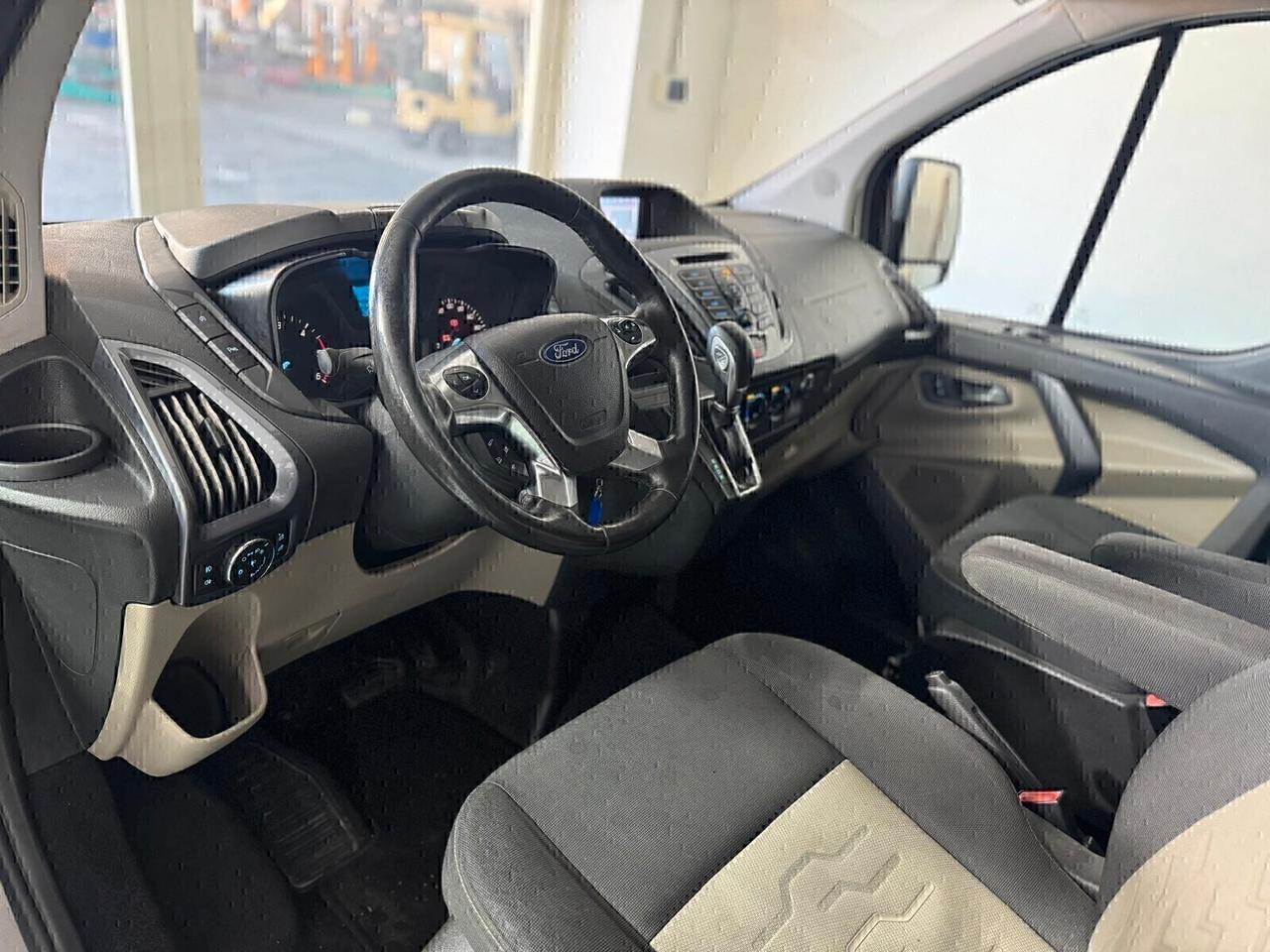 Ford Tourneo Custom Tourneo Custom 310 2.0 TDCi 170CV PC Titanium
