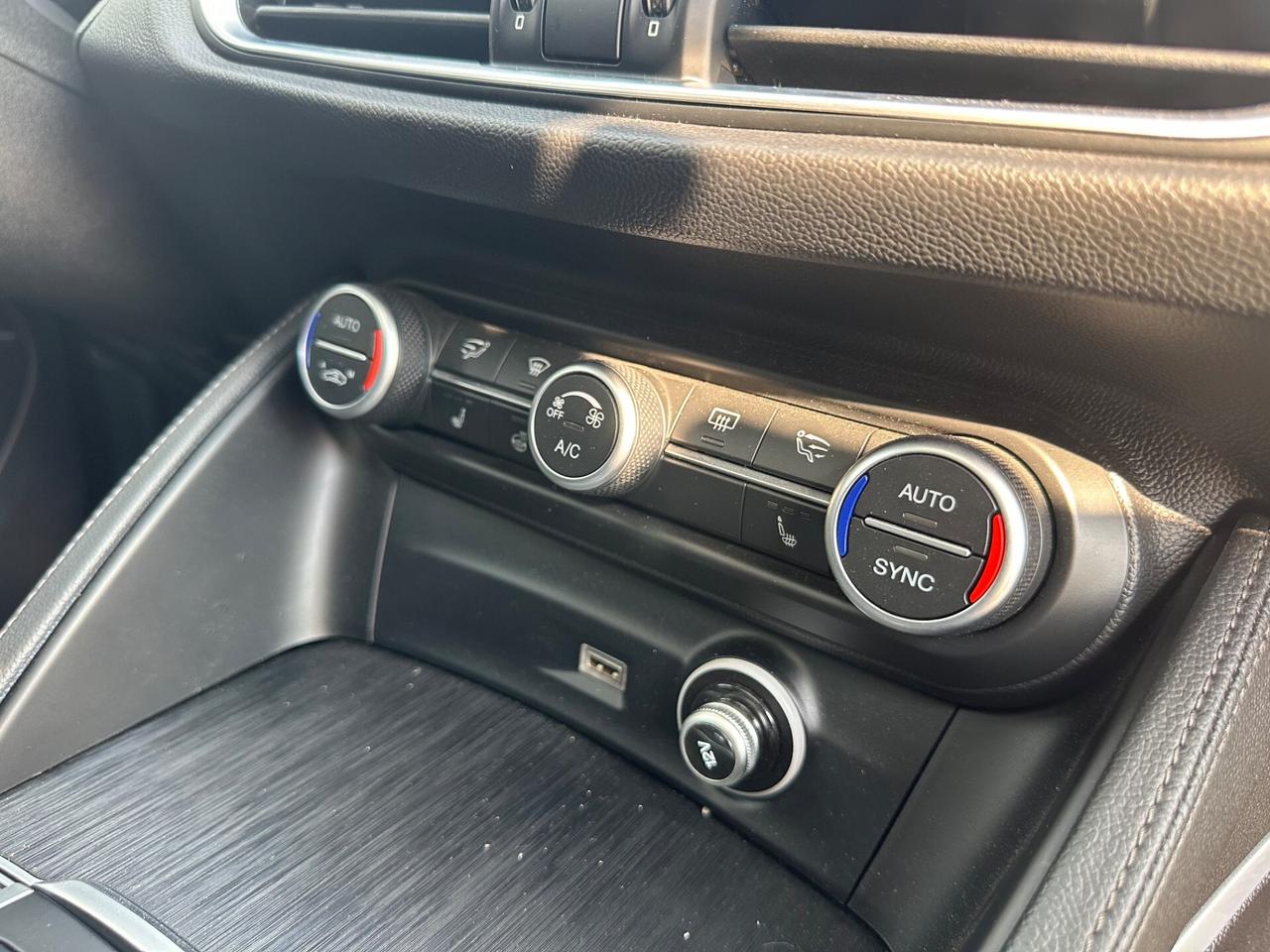 Alfa Romeo Stelvio 2.2 TD 210 CV AT8 Q4 TI