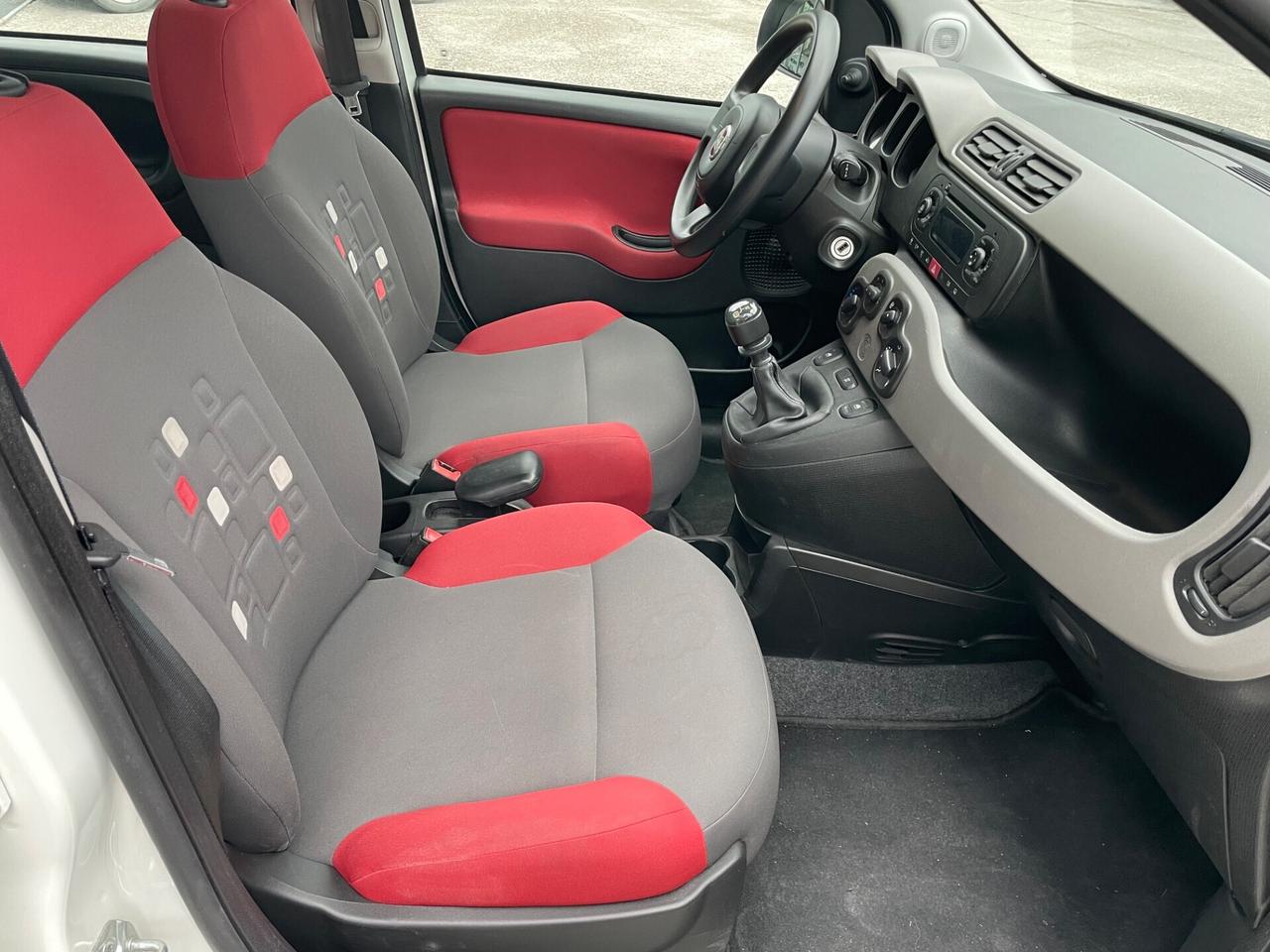Fiat Panda 1.2 69CV Easy NEOPATENTATI