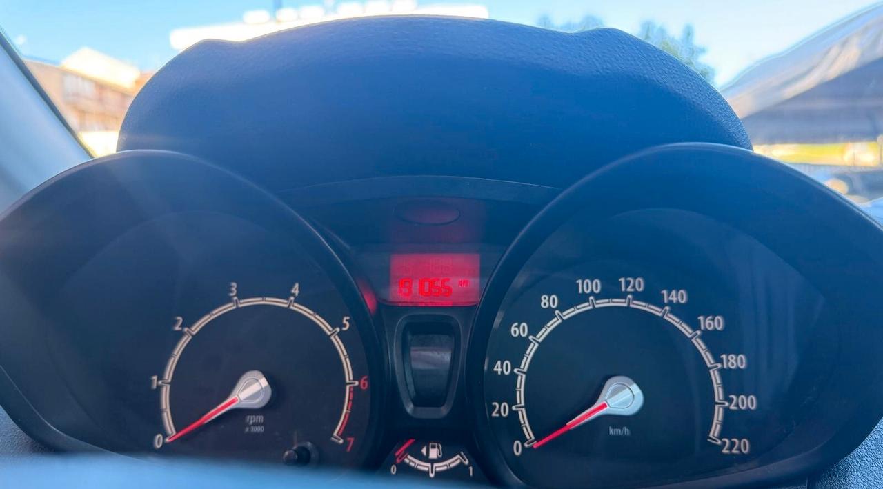 Ford Fiesta 1.2 82CV Titanium 2012