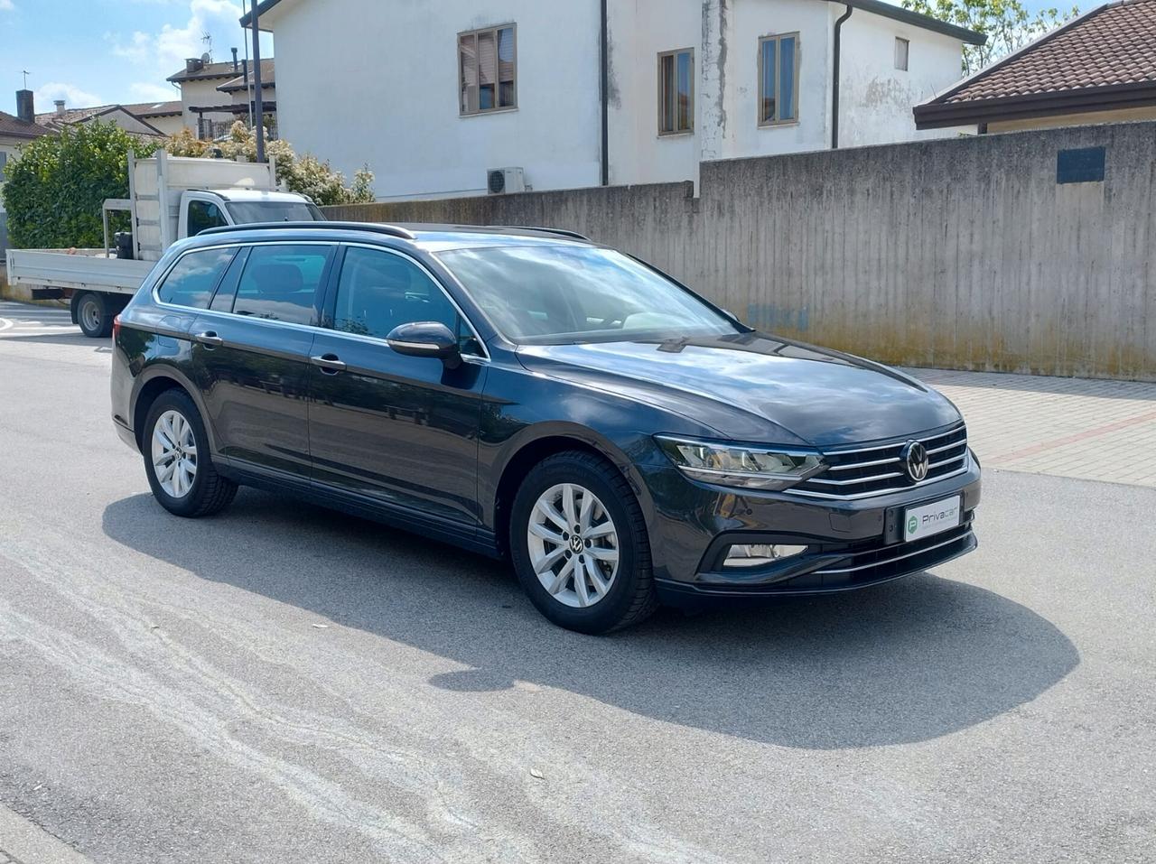 Volkswagen Passat 2.0tdi DSG 150cv GANCIO TRAINO A SCOMPARSA