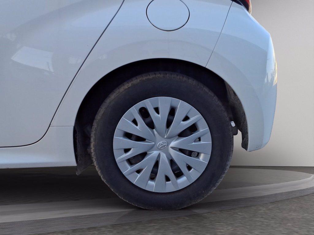 TOYOTA Yaris 1.0 active del 2023